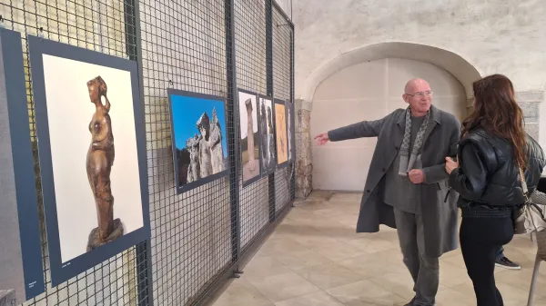 V Kopru so odprli dokumentacijsko razstavo ob 100. obletnici rojstva Jožeta Pohlena. 