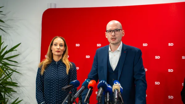 Ljubljana, SD.Izjava za medije stranke SD ob prestopu vodje poslanske skupine Levica Mateja Tasnerja Vatovca v stranko SD.Novi poslanec SD Matej Tasner Vatovec.