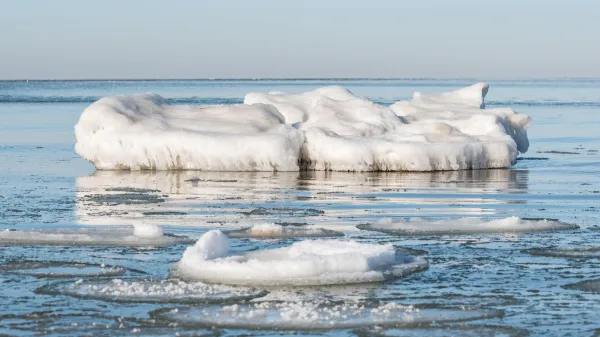 Image: 1076142176, License: Royalty-free, Restrictions:, Model Release: no, Credit line: Michele Ursi/Alamy/Profimedia ledena gora morje 