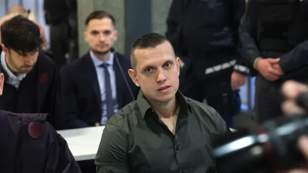 Za brata Kadivec tožilka predlaga po 30 let zapora