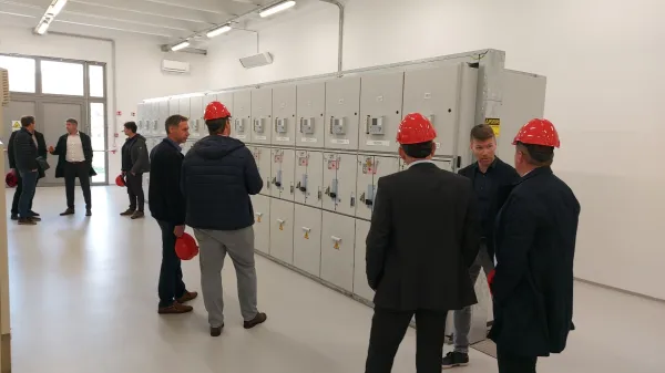 Z razdelilno transformatorsko postajo RTP Vrtojba bolj&scaron;a oskrba za 10.000 odjemalcev