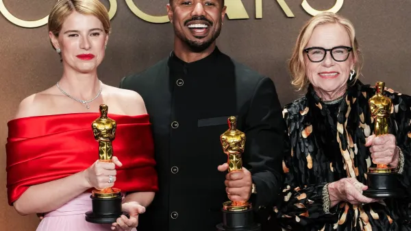 Jessie Buckley, winner for Best Actress in a Leading Role for Hamnet, Michael B. Jordan, winner for Best Actor in a Leading Role for Sinners, and Amy Madigan, Best Supporting Actress for her role as the villainous Aunt Gladys in the horror film Weapons, posing in the press room at the The 98th Academy Awards held by the Academy of Motion Picture Arts and Sciences at The Dolby Theatre at Ovation Hollywood in Los Angeles, CA on March 15, 2026.,Image: 1083398085, License: Rights-managed, Restrictions: *** World Rights ***, Model Release: no, Credit line: Sipa USA/Sipa USA/Profimedia