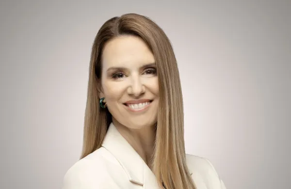 Mojca Kovač predsednica uprave 