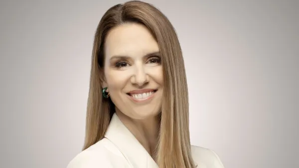 Mojca Kovač predsednica uprave 