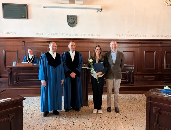 Univerza na Primorskem s &scaron;tirinajstimi novimi doktoricami in doktorji znanosti