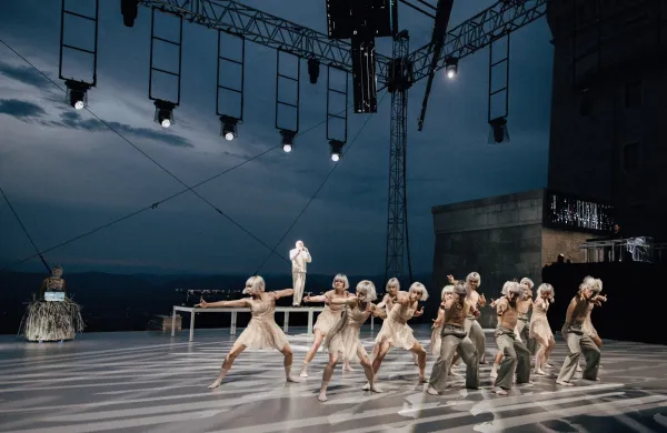 MN Dance Company Brezmejno telo Cerje
