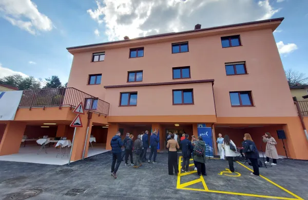 V bloku pod Kapelo bo dom dobilo približno 40 oseb