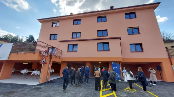 V bloku pod Kapelo bo dom dobilo približno 40 oseb