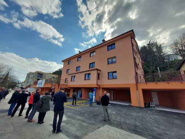 V bloku pod Kapelo bo dom dobilo približno 40 oseb