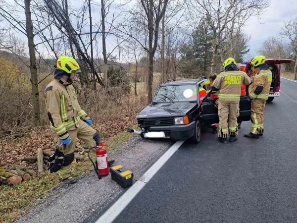 Po trku v drevo ga je premetavalo &scaron;e 25 metrov