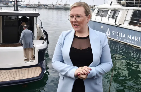Po besedah kmetijske ministrice Mateje Čalu&scaron;ić bo novo plovilo in&scaron;pektorjem olaj&scaron;ala pogoje dela na morju.
