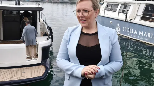 Po besedah kmetijske ministrice Mateje Čalu&scaron;ić bo novo plovilo in&scaron;pektorjem olaj&scaron;ala pogoje dela na morju.