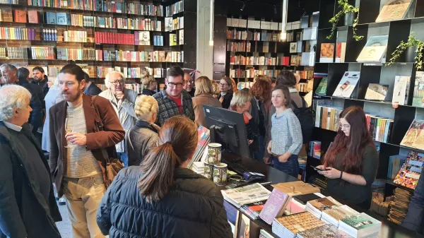 Kaj je naziv EPK prinesel domačim ustvarjalcem?