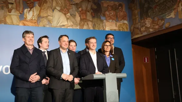 Predsednik SDS je obrnil plo&scaron;čo