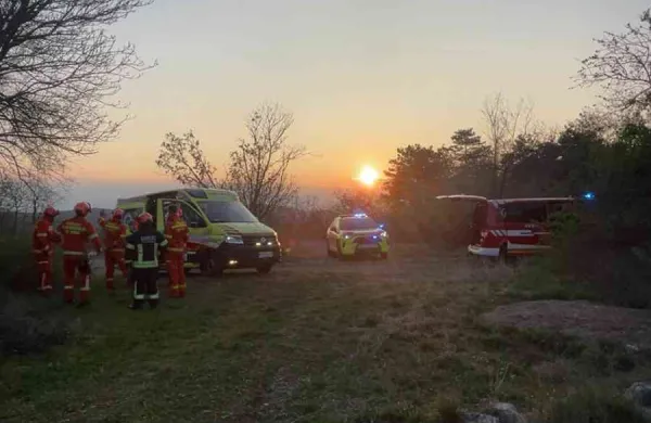 modras, ugriz, kača, gorjansko, gasilci, helikopter