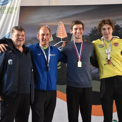 Državno prvenstvo trail Divača najbolj&scaron;i Du&scaron;an Papež, Marko Tratnik, Tadej Serdin&scaron;ek in Tine Žižmond