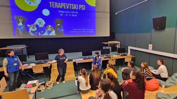 Druga dolga noč v UP univerzitetni knjižnici