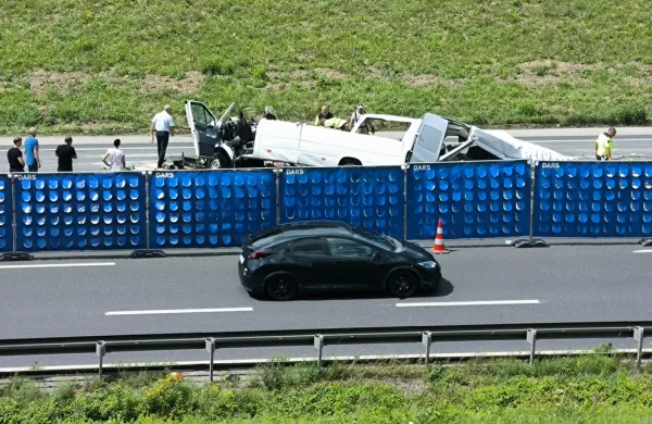 Na na&scaron;ih cestah lani 37 odstotkov več mrtvih, v EU tri odstotke manj