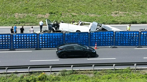 Na na&scaron;ih cestah lani 37 odstotkov več mrtvih, v EU tri odstotke manj