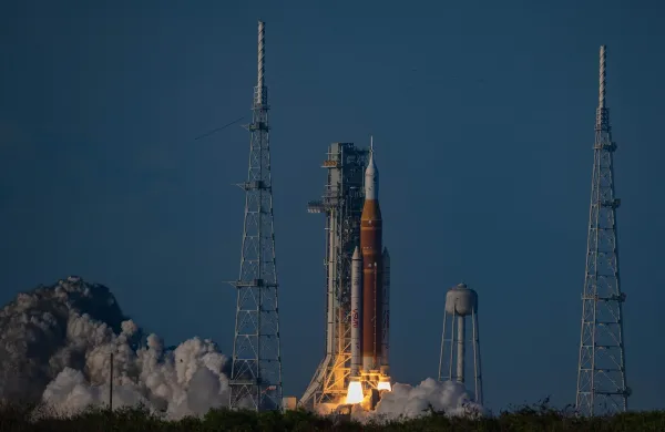 Misija Artemis 2 ameri&scaron;ke vesoljske agencije Nasa je danes približno deset minut po izstrelitvi z ameri&scaron;kega vesoljskega izstreli&scaron;ča Cape Canaveral na Floridi dosegla Zemljino orbito. 