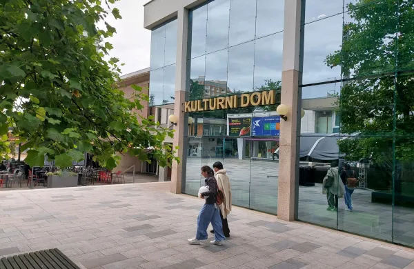 Turel: &ldquo;Nihče ne ukinja Kulturnega doma&rdquo;