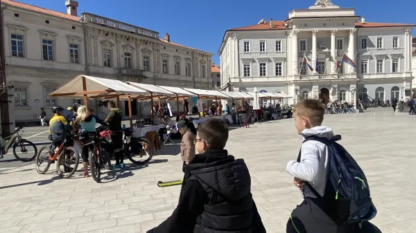 Obetajo se skoraj polni hoteli, a veliko gostov bo pri&scaron;lo zadnji trenutek