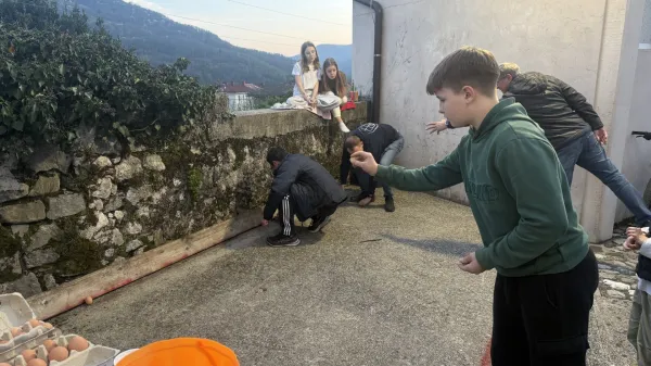 Velikonočne igre s pirhi &scaron;e vedno priljubljene