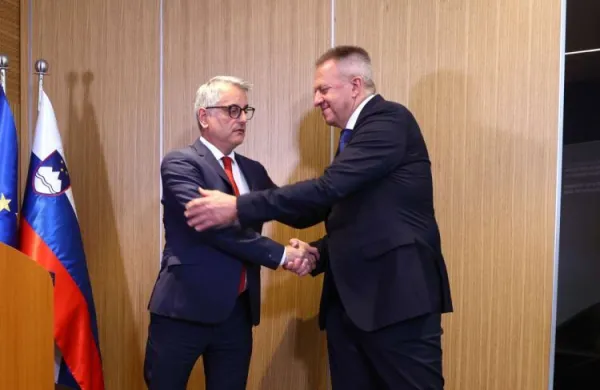 Matjaž Han in Zdravko Počivav&scaron;ek