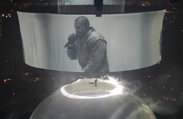 Ye nezaželen na Otoku