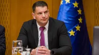 Ljubljana, DZ.Seja mandatno-volilne komisije DZ.Predsednik Resnice Zoran Stevanovic.