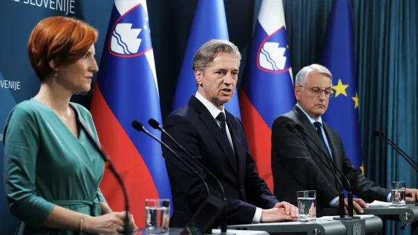 Asta Vrečko, Robert Golob in Matjaž Han