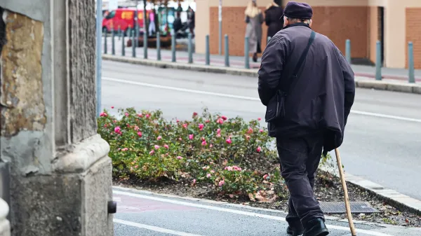Starej&scaron;i najdlje čakajo v vrstah za specialiste (ortopedija, kardiologija), kar pogosto vodi v nepovratno poslab&scaron;anje njihove samostojnosti.