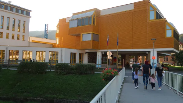 &ldquo;Prej bom pri&scaron;el na Luno, kot da bo ženska diplomirala iz gradbeni&scaron;tva&rdquo;