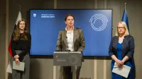 Ljubljana, DZ.Novinarska konferenca poslanske skupine Svoboda glede predloga interventnega zakona za razvoj Slovenije.