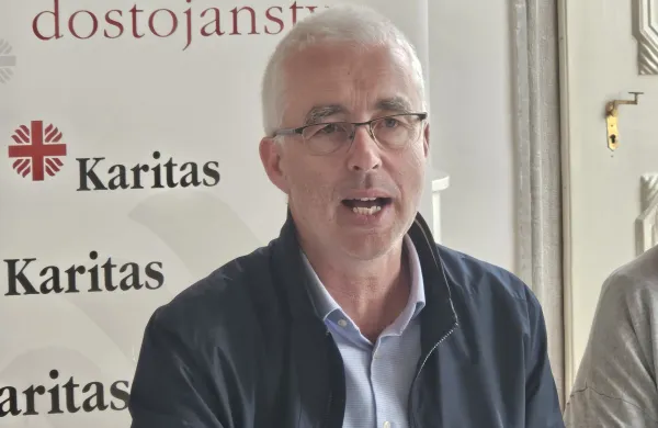 Generalni tajnik Slovenske karitas Peter Tomažič
