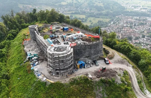 Tolminski grad približuje preteklost za dana&scaron;njo turistično rabo