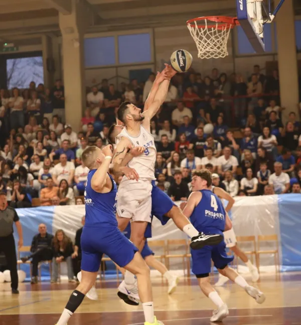 Ko&scaron;arka finale druge skl Plama pur: Gorica 67:77Hre&scaron;čak in Likar
