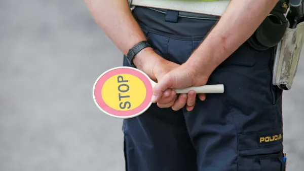 Pijan motorist vozil s hitrostjo 152 kilometrov na uro