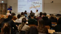 POMEN FINANČNIH ZNANJ ZA SODOBNE MANAGERJE: ključna kompetenca podiplomskega &scaron;tudija Management na UP Fakulteti za management