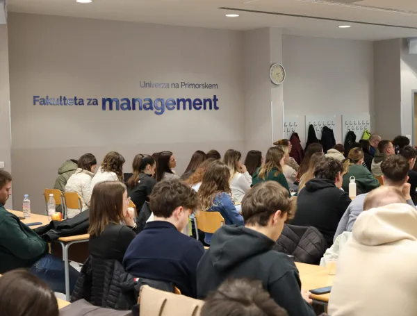 POMEN FINANČNIH ZNANJ ZA SODOBNE MANAGERJE: ključna kompetenca podiplomskega &scaron;tudija Management na UP Fakulteti za management