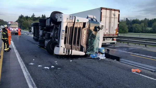 Birokratsko re&scaron;evanje ponedeljkove nesreče je bilo podobno prigodam iz Butal