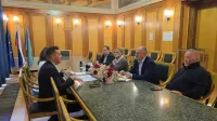 Odbor za čezmejno sodelovanje se je v torek srečal na prvi seji v prostorih novogori&scaron;ke občine