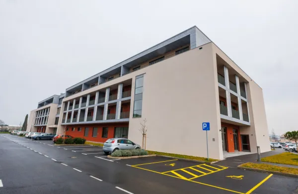 Ovadba zaradi posnetka intimnosti starej&scaron;ega para v koprskem Deosu