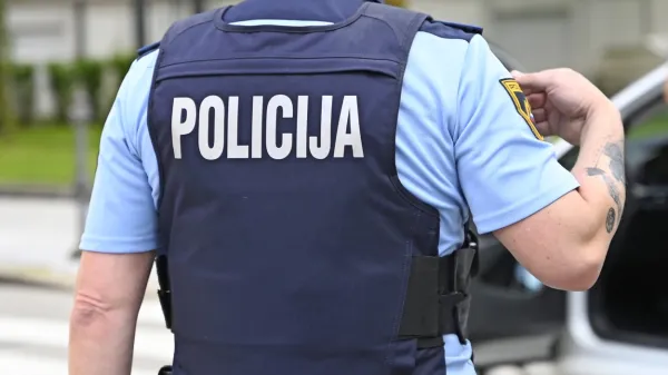 Sežanski policisti po obvestilu občana prijeli vlomilca
