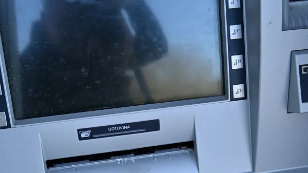 V Podgradu od nedelje spet brez bankomata