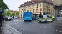 Ljubljana, avtobus je povozil pe&scaron;akinjo