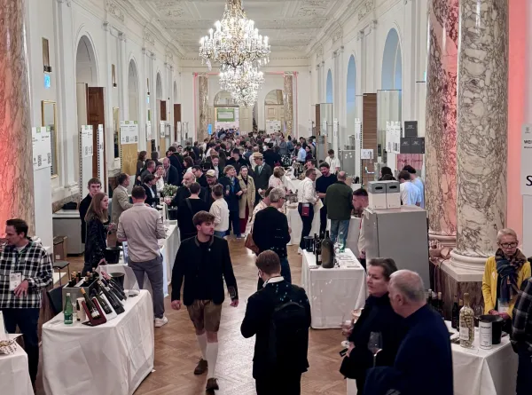 vievinum hofburg dunaj modra frankinja 2026