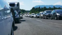 Zaradi prometne nesreče nastajajo zastoji na primorski avtocesti proti Kopru.