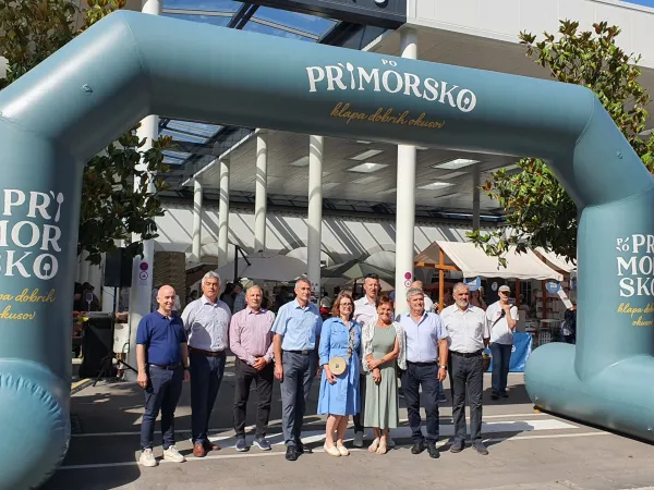 Po primorsko