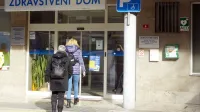 Vpis pacientov: zakaj so ponekod dolge vrste, drugod pa ne